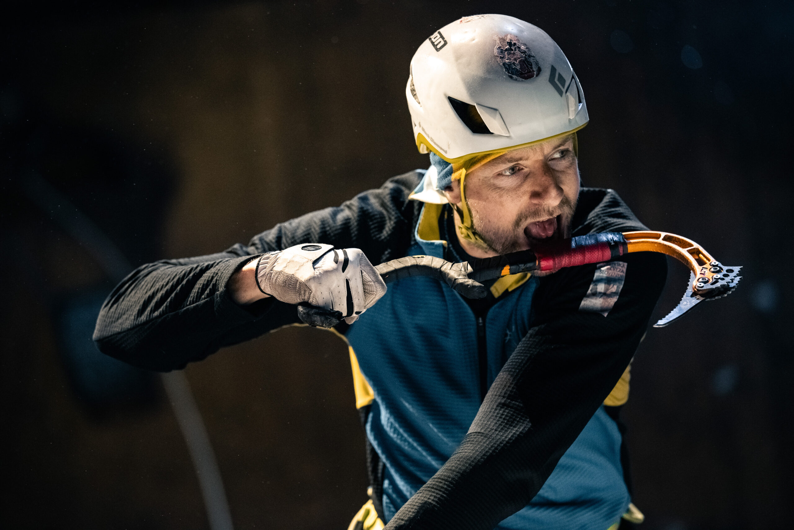 001-NKBV_Ijklimmen_Hylkeknot.nl